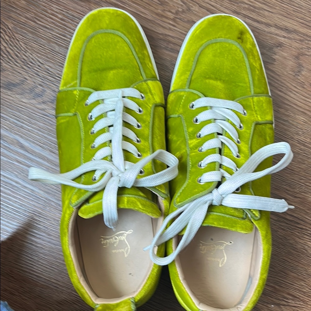 Christian Louboutin Green Velvet Sneakers size 46 used